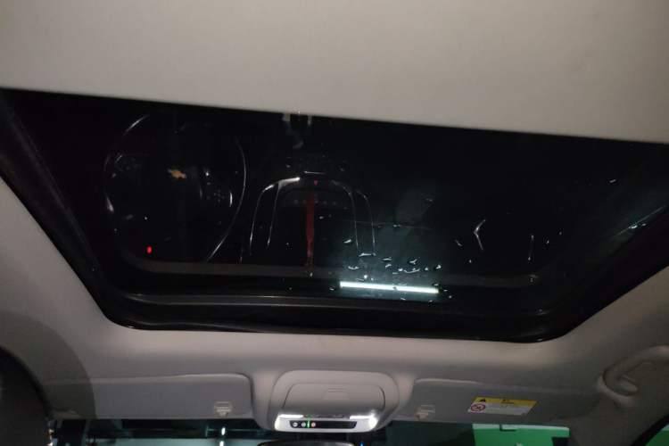 Used Chevrolet Equinox 2018 535T Automatic YuJie Edition Headliner