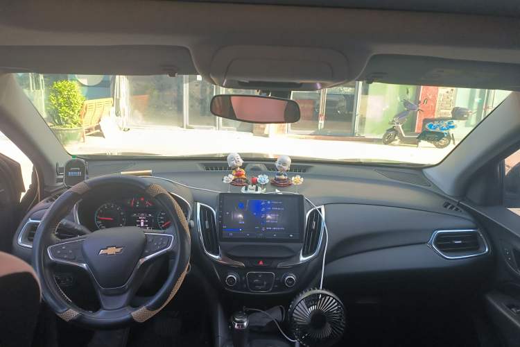 Used Chevrolet Equinox 2018 535T Automatic Chijie Edition Headliner