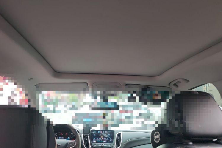 Used Chevrolet Equinox 2018 RS 550T Automatic All-Wheel-Drive Boundary Edition Headliner