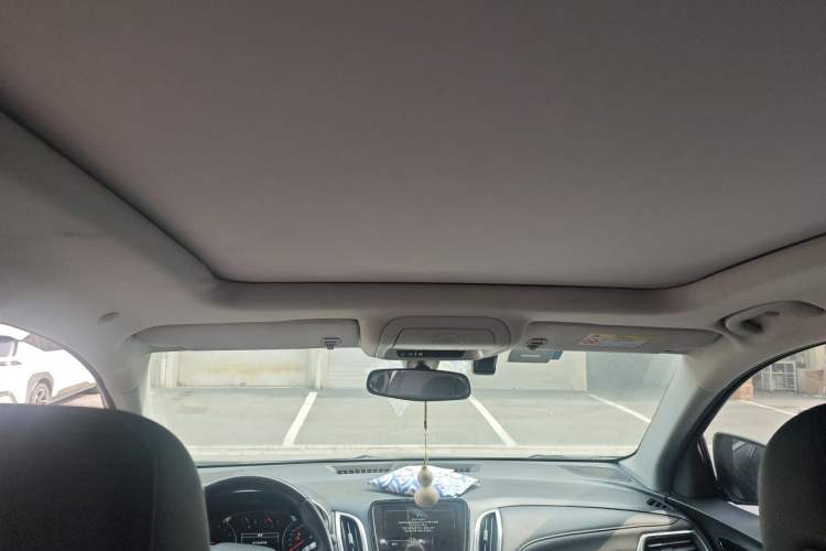 Used Chevrolet Equinox 2018 535T Automatic YuJie Edition Headliner