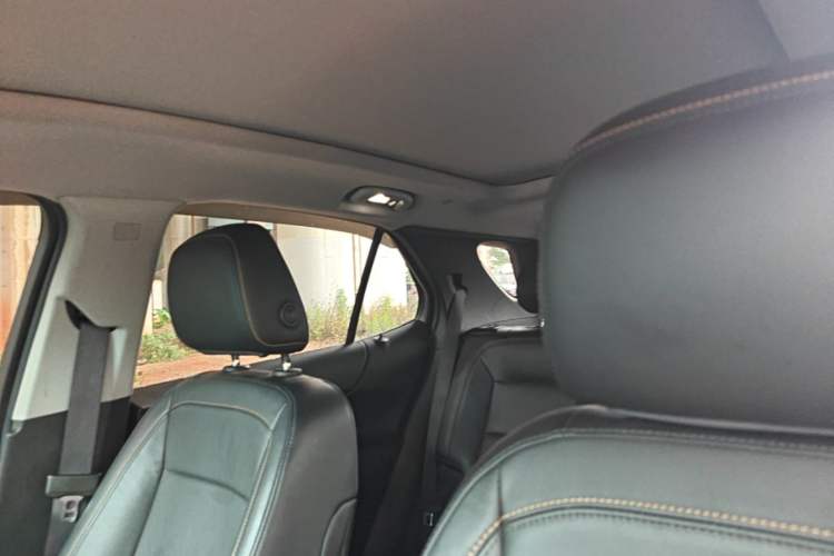 Used Chevrolet Equinox 2018 535T Automatic YuJie Edition Headliner