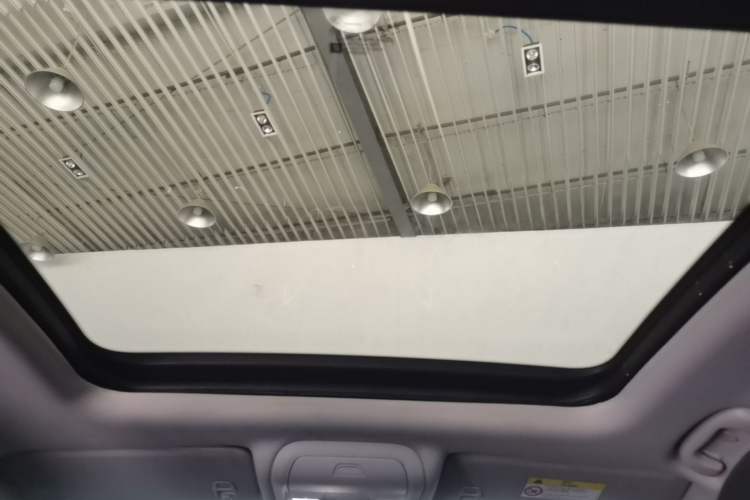 Used Chevrolet Equinox 2018 RS 550T Automatic All-Wheel-Drive Boundary Edition Headliner