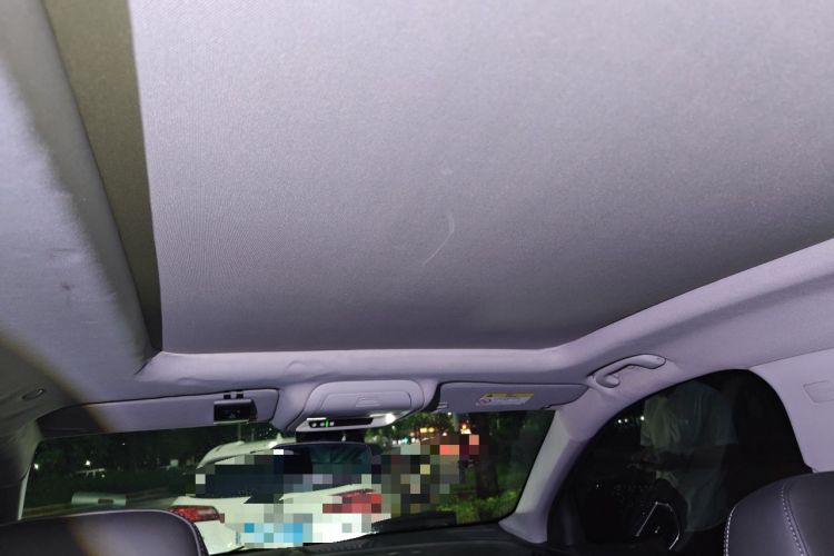 Used Chevrolet Equinox 2018 RS 550T Automatic All-Wheel-Drive Boundary Edition Headliner