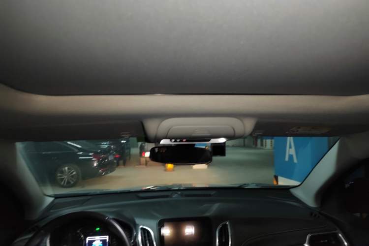 Used Chevrolet Equinox 2018 550T Automatic All-Wheel-Drive Explorer Edition Headliner