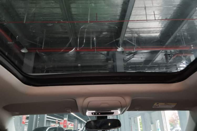 Used Chevrolet Equinox 2018 535T Automatic YuJie Edition Headliner