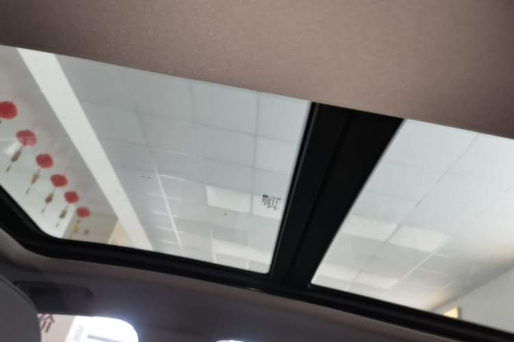 Used Chevrolet Equinox 2018 535T Automatic Chijie Edition Headliner