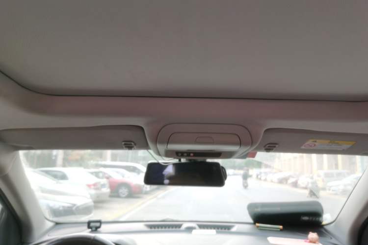Used Chevrolet Equinox 2018 535T Automatic YuJie Edition Headliner