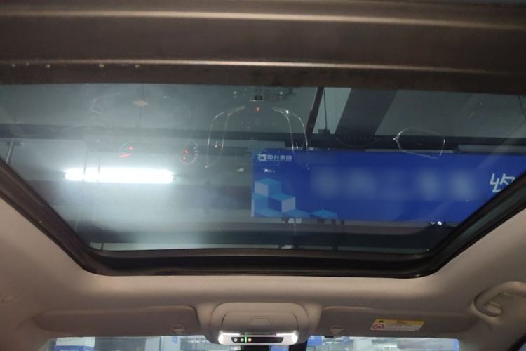 Used Chevrolet Equinox 2018 RS 550T Automatic All-Wheel-Drive Boundary Edition Headliner