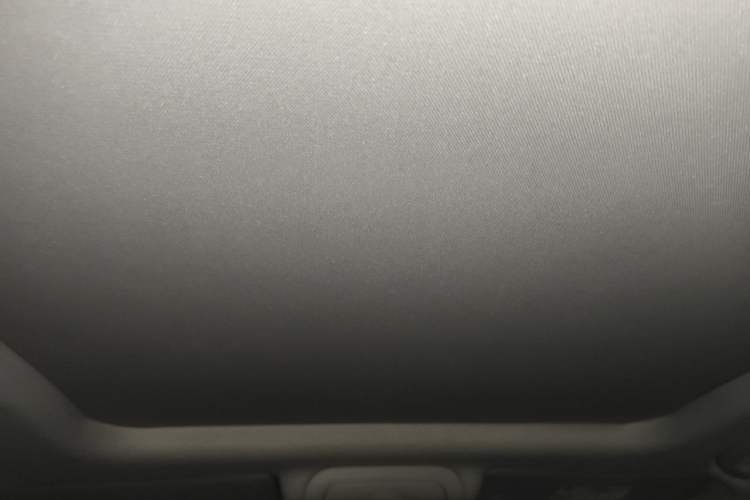 Used Chevrolet Equinox 2018 RS 550T Automatic All-Wheel-Drive Boundary Edition Headliner
