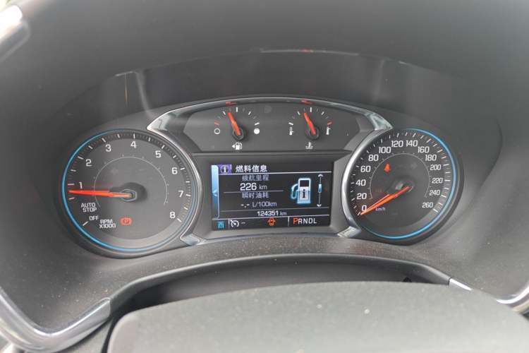 Used Chevrolet Equinox 2018 RS 550T Automatic All-Wheel-Drive Boundary Edition Instrument Cluster