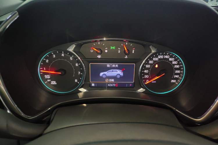 Used Chevrolet Equinox 2018 Redline 550T Automatic All-Wheel-Drive RS Edition Instrument Cluster