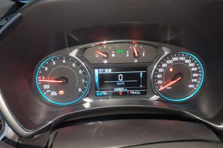 Used Chevrolet Equinox 2018 RS 550T Automatic All-Wheel-Drive Boundary Edition Instrument Cluster