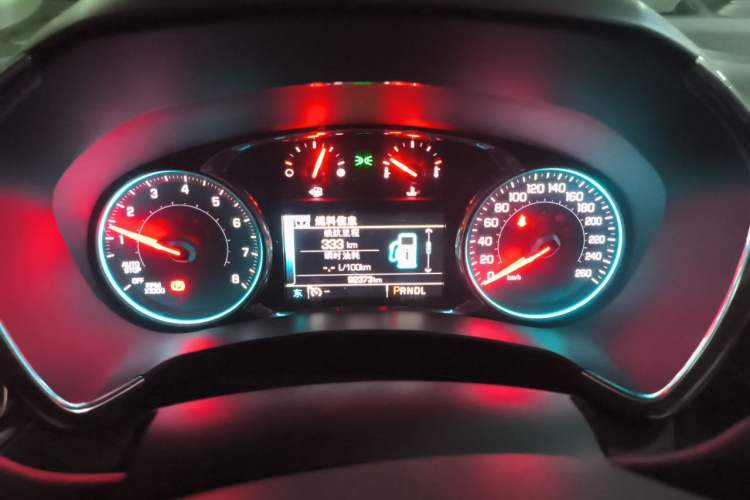 Used Chevrolet Equinox 2018 RS 550T Automatic All-Wheel-Drive Boundary Edition Instrument Cluster
