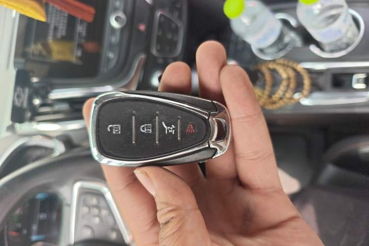 Used Chevrolet Equinox 2018 RS 550T Automatic All-Wheel-Drive Boundary Edition Interior 1