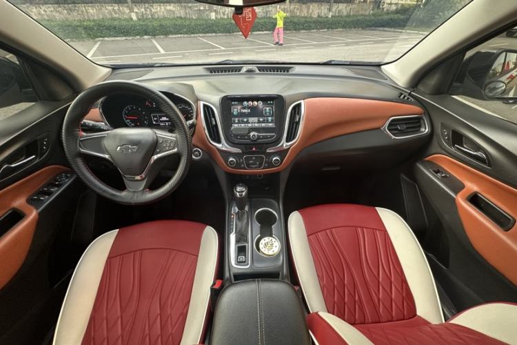 Used Chevrolet Equinox 2018 535T Automatic Lingjie Edition Interior 2