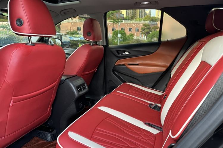 Used Chevrolet Equinox 2018 535T Automatic Lingjie Edition Interior 3