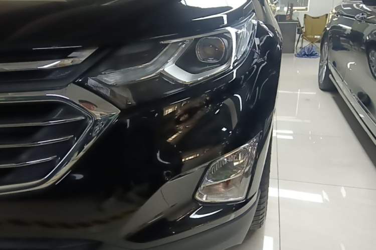 Used Chevrolet Equinox 2018 550T Automatic All-Wheel-Drive Boundary Edition Left Front Headlight