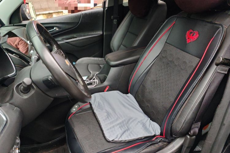 Used Chevrolet Equinox 2018 RS 550T Automatic All-Wheel-Drive Boundary Edition Left Front Seat