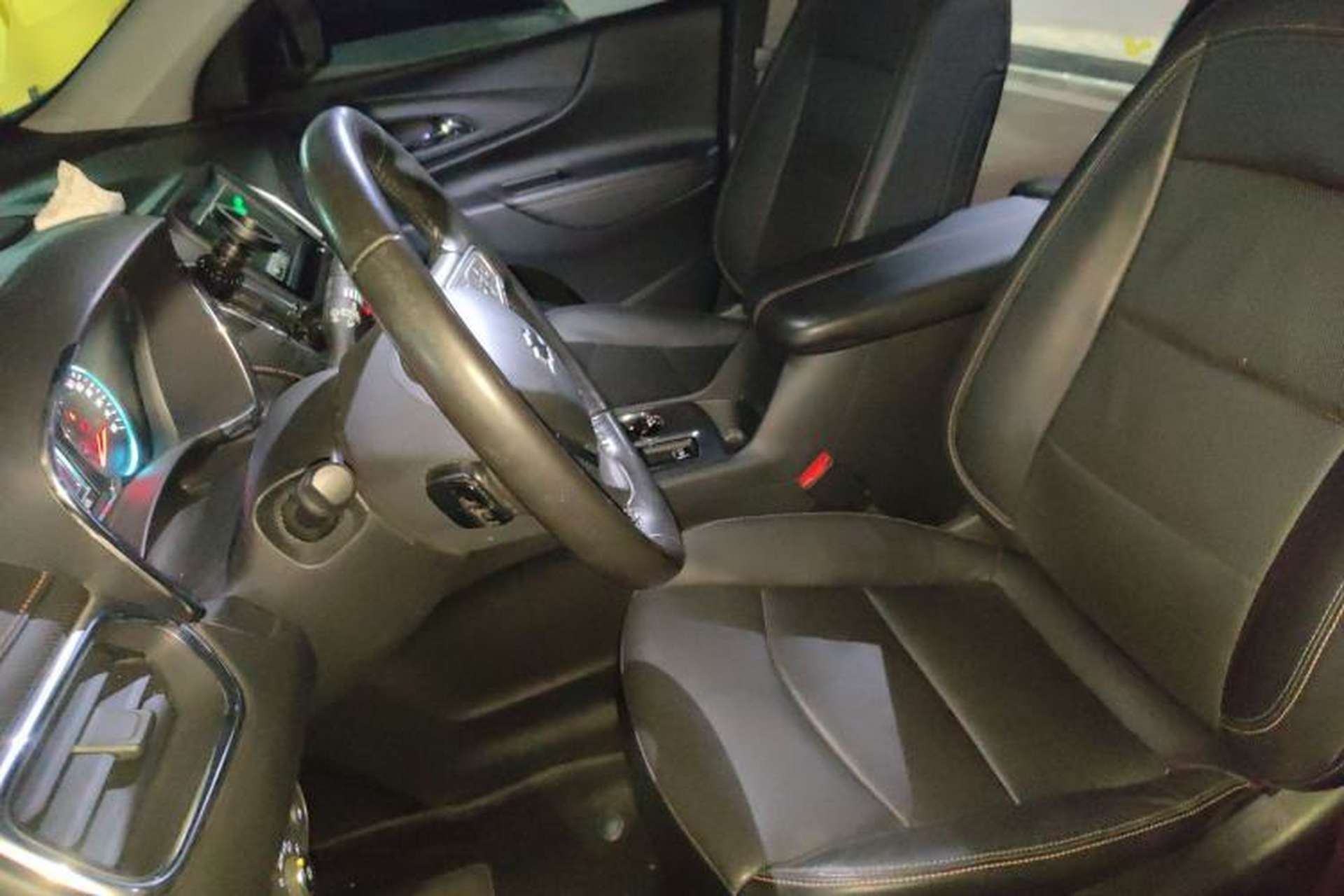 Used Chevrolet Equinox 2018 RS 550T Automatic All-Wheel-Drive Boundary Edition Left Front Seat