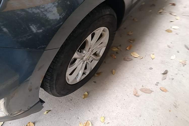 Used Chevrolet Equinox 2018 535T Automatic Chijie Edition Left Front Wheel Hub