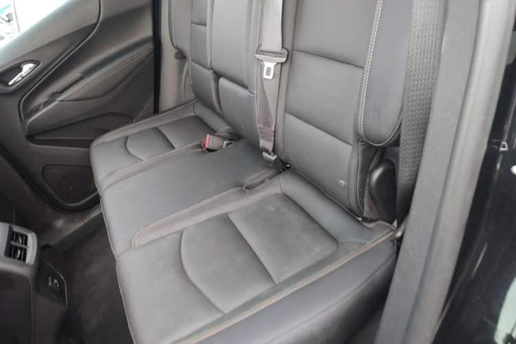 Used Chevrolet Equinox 2018 535T Automatic YuJie Edition Left Rear Seat