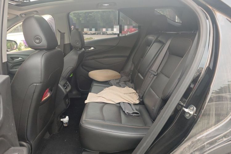 Used Chevrolet Equinox 2018 RS 550T Automatic All-Wheel-Drive Boundary Edition Left Rear Seat