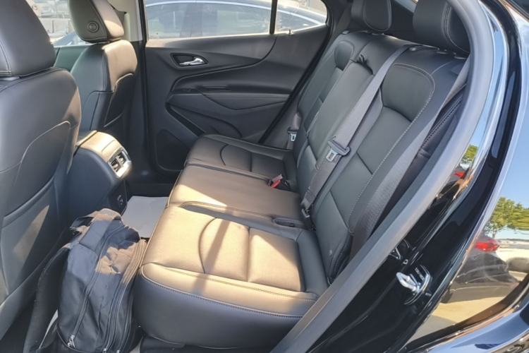 Used Chevrolet Equinox 2018 RS 550T Automatic All-Wheel-Drive Boundary Edition Left Rear Seat