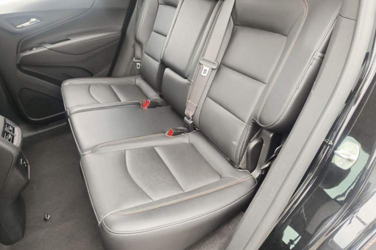 Used Chevrolet Equinox 2018 535T Automatic YuJie Edition Left Rear Seat