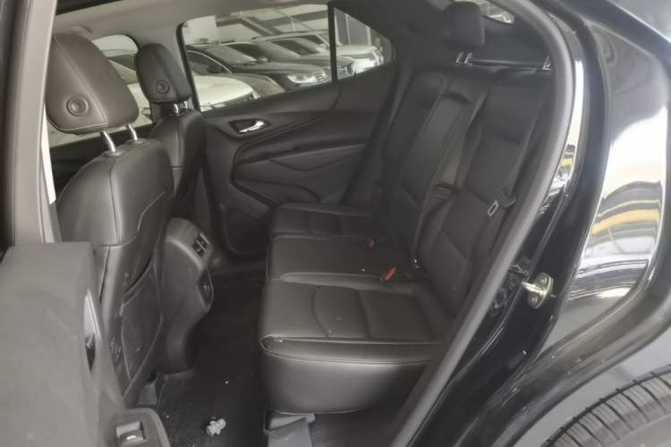 Used Chevrolet Equinox 2018 RS 550T Automatic All-Wheel-Drive Boundary Edition Left Rear Seat