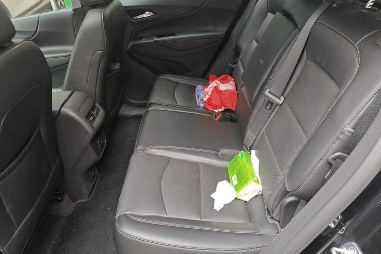 Used Chevrolet Equinox 2018 RS 550T Automatic All-Wheel-Drive Boundary Edition Left Rear Seat