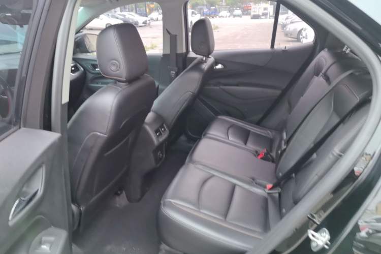 Used Chevrolet Equinox 2018 535T Automatic YuJie Edition Left Rear Seat