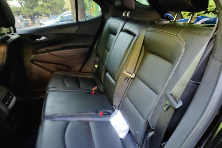 Used Chevrolet Equinox 2018 RS 550T Automatic All-Wheel-Drive Boundary Edition Left Rear Seat