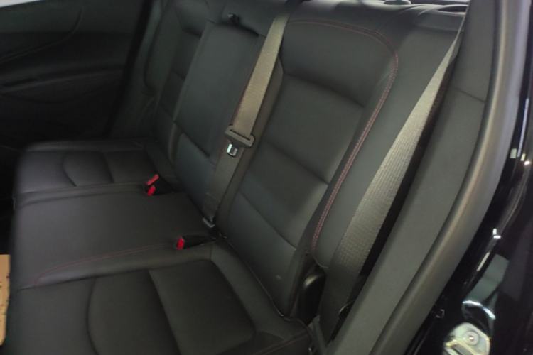 Used Chevrolet Equinox 2018 Redline 550T Automatic All-Wheel-Drive RS Edition Left Rear Seat