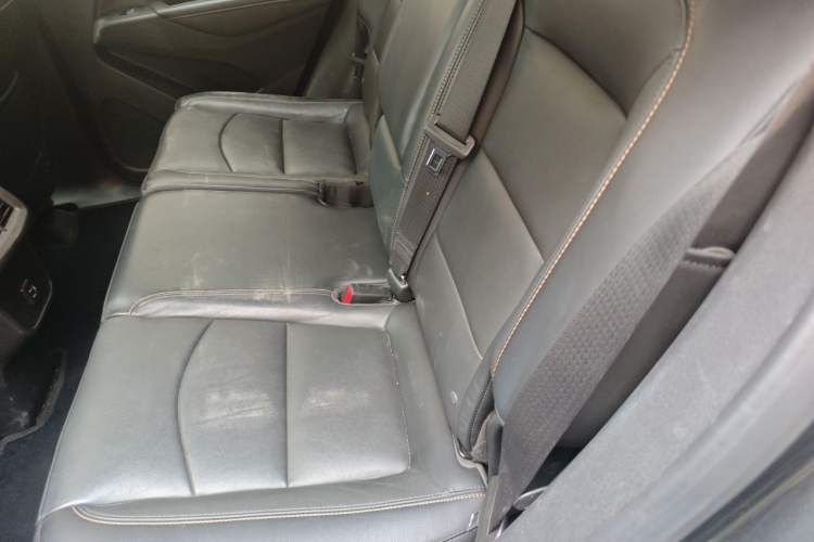 Used Chevrolet Equinox 2018 550T Automatic All-Wheel-Drive Explorer Edition Left Rear Seat