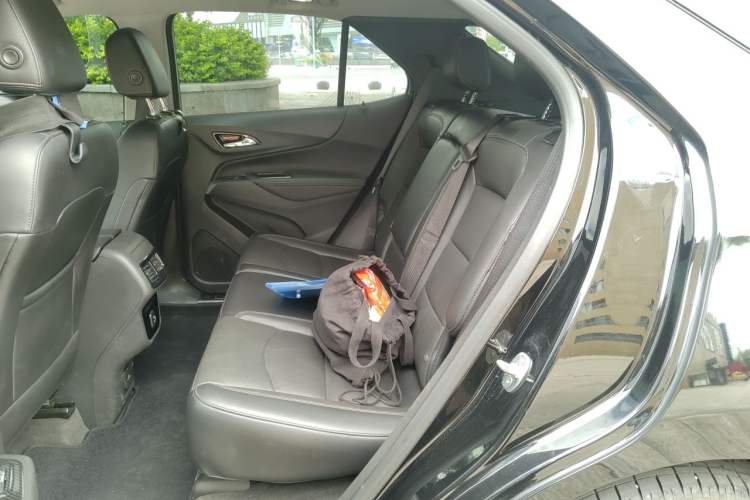 Used Chevrolet Equinox 2018 RS 550T Automatic All-Wheel-Drive Boundary Edition Left Rear Seat