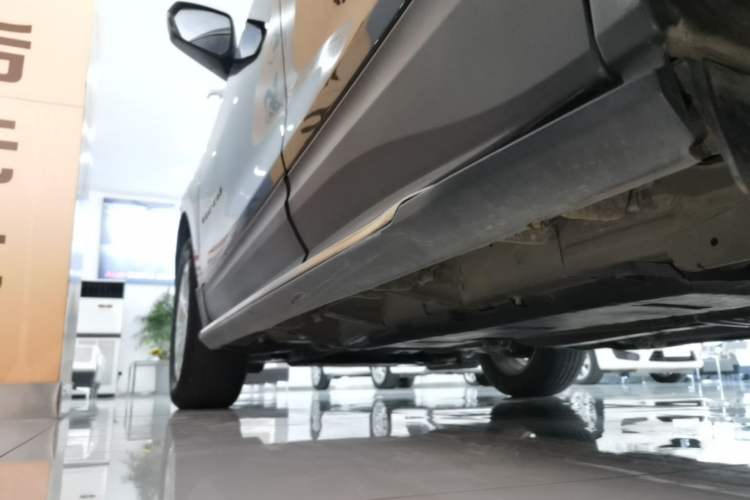 Used Chevrolet Equinox 2018 535T Automatic Chijie Edition Left Side Sill