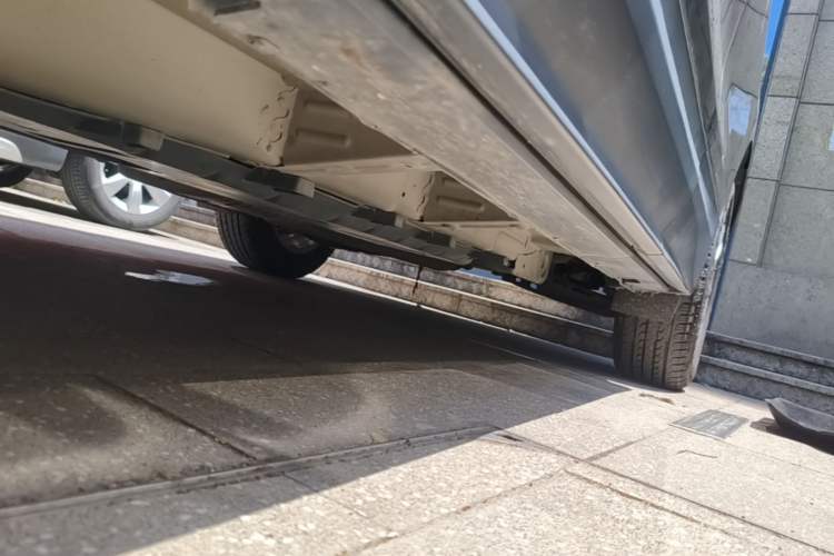 Used Chevrolet Equinox 2018 535T Automatic YuJie Edition Left Side Sill