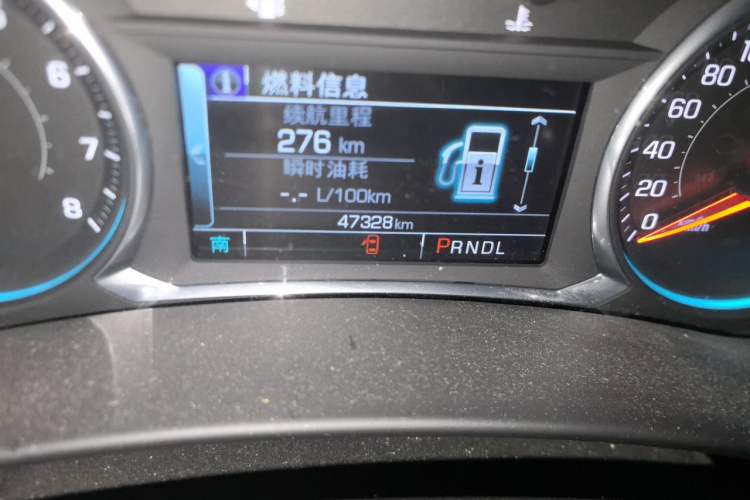 Used Chevrolet Equinox 2018 RS 550T Automatic All-Wheel-Drive Boundary Edition Odometer Close Up