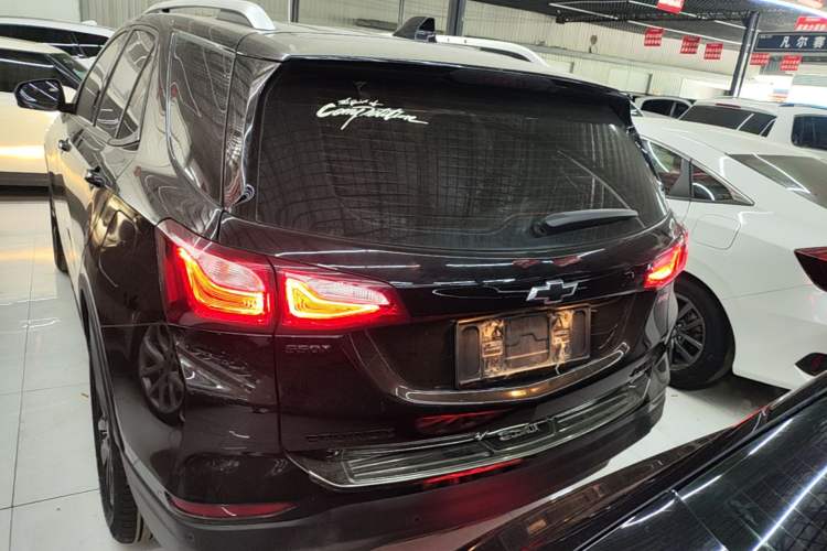 Used Chevrolet Equinox 2018 RS 550T Automatic All-Wheel-Drive Boundary Edition Rear
