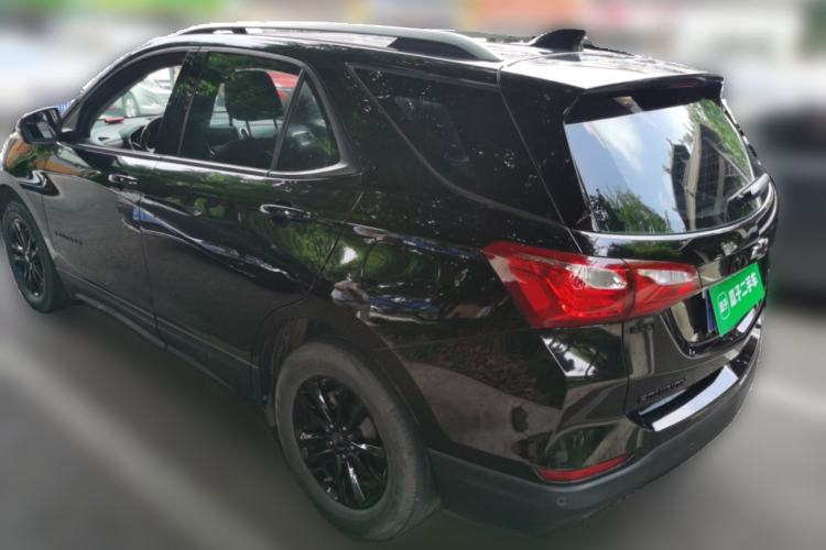 Used Chevrolet Equinox 2018 RS 535T Automatic All-Wheel-Drive Boundary-Pushing Edition Rear Left 45 Deg