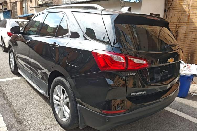 Used Chevrolet Equinox 2018 535T Automatic YuJie Edition Rear Left 45 Deg