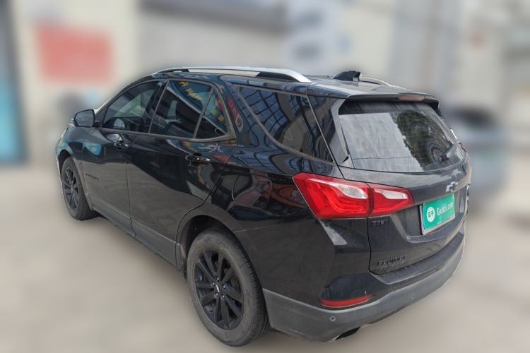 Used Chevrolet Equinox 2018 RS 550T Automatic All-Wheel-Drive Boundary Edition Rear Left 45 Deg