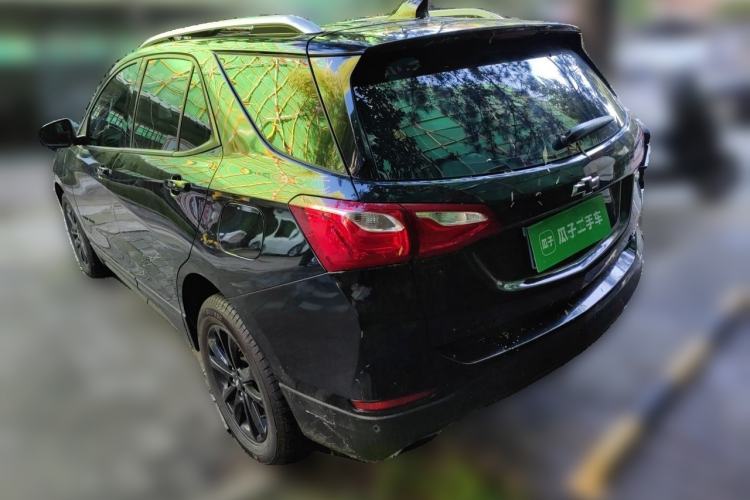 Used Chevrolet Equinox 2018 RS 550T Automatic All-Wheel-Drive Boundary Edition Rear Left 45 Deg