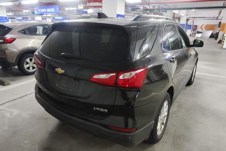 Used Chevrolet Equinox 2018 535T Automatic Chijie Edition Rear Right 45 Deg