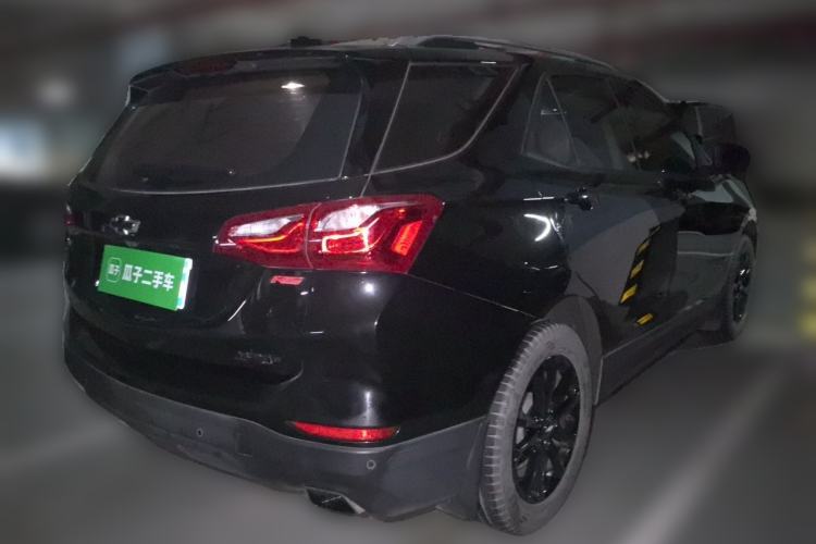 Used Chevrolet Equinox 2018 RS 550T Automatic All-Wheel-Drive Boundary Edition Rear Right 45 Deg