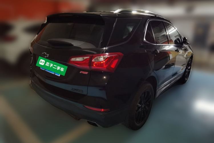 Used Chevrolet Equinox 2018 RS 550T Automatic All-Wheel-Drive Boundary Edition Rear Right 45 Deg