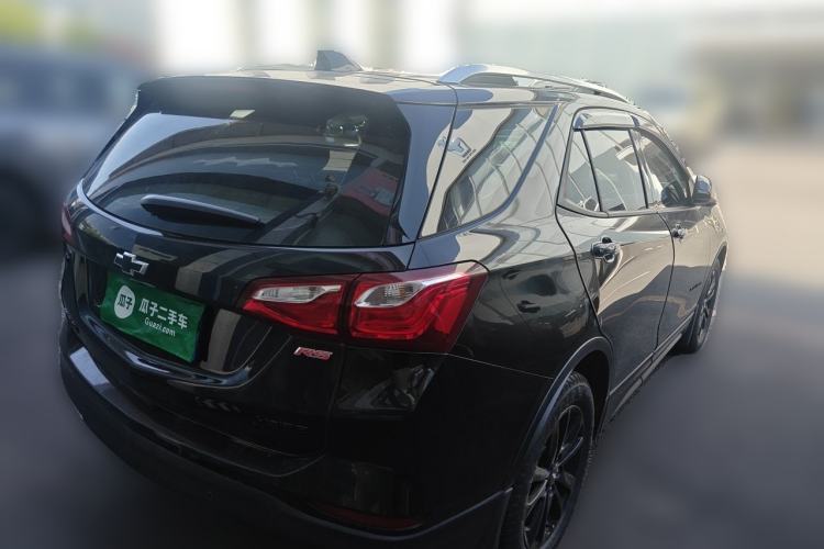 Used Chevrolet Equinox 2018 RS 550T Automatic All-Wheel-Drive Boundary Edition Rear Right 45 Deg