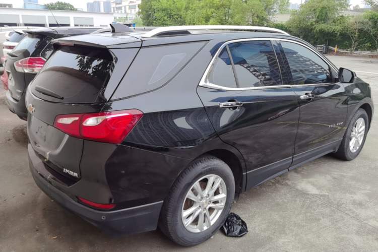 Used Chevrolet Equinox 2018 535T Automatic YuJie Edition Rear Right 45 Deg