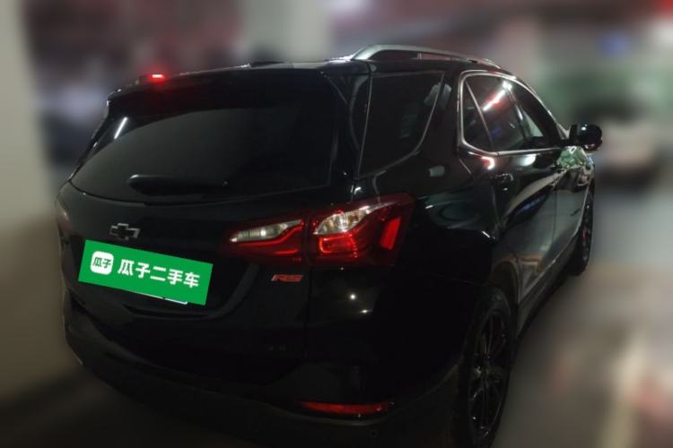 Used Chevrolet Equinox 2018 RS 550T Automatic All-Wheel-Drive Boundary Edition Rear Right 45 Deg
