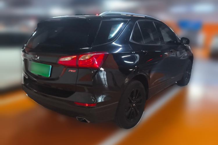Used Chevrolet Equinox 2018 RS 550T Automatic All-Wheel-Drive Boundary Edition Rear Right 45 Deg